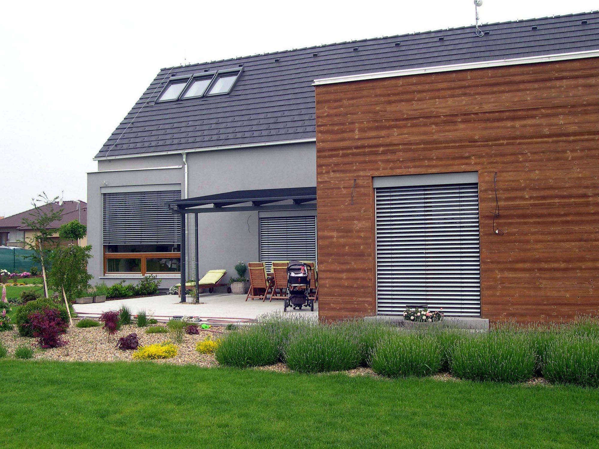 Redőny szerelés Egerben - Árnyékolástechnika Heves megyében